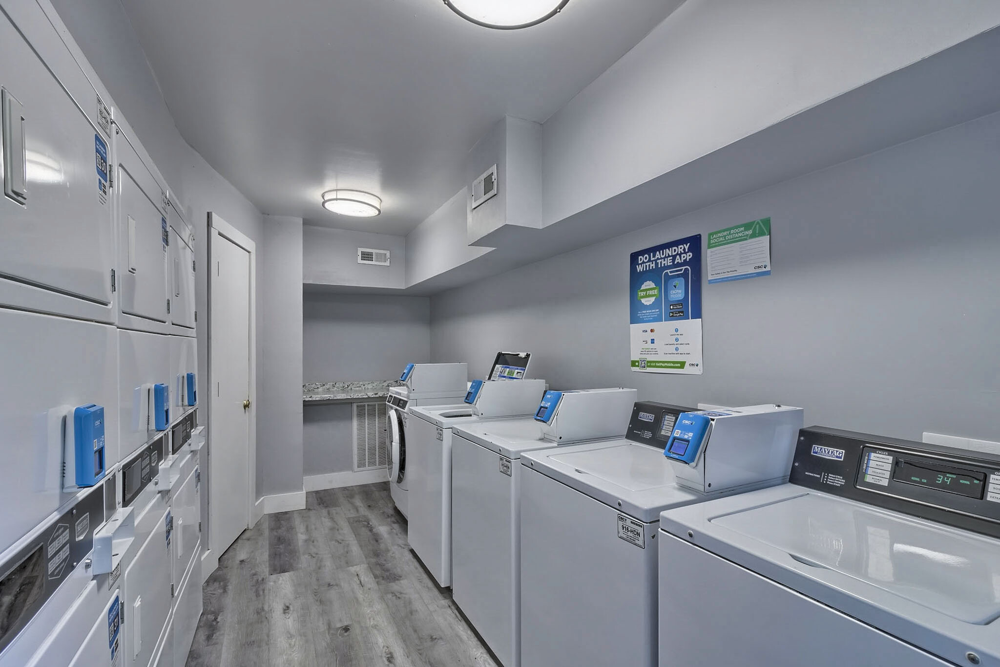 Gallery Ovation 3500