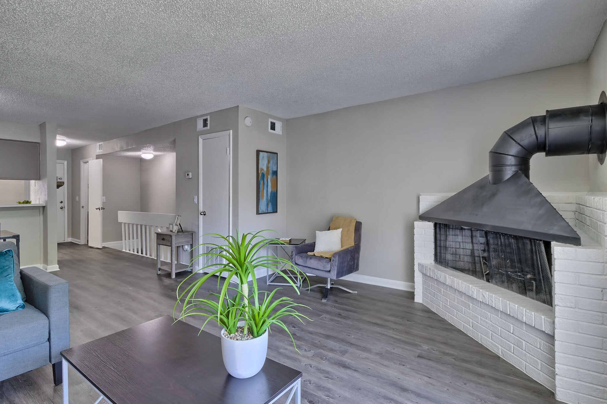 Gallery Ovation 3500